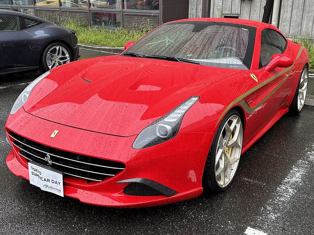 Ferrari California T